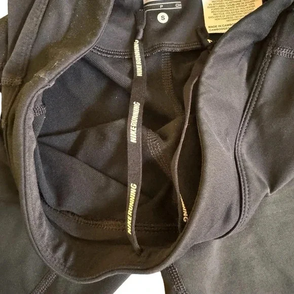 Nike Black Running Leggings Dri-Fit Small Sports zipper Bottom Pocket Women’s - Picture 7 of 13
